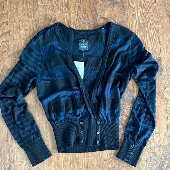 NWT Guess cropped cardigan with wrap front - Picture 1 of 4